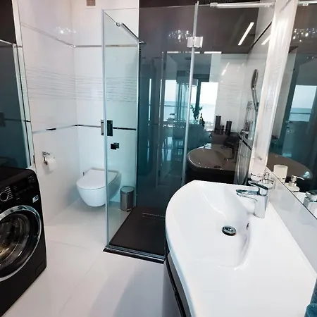 Fancy Sunset Gardenia Apartment Dziwnów